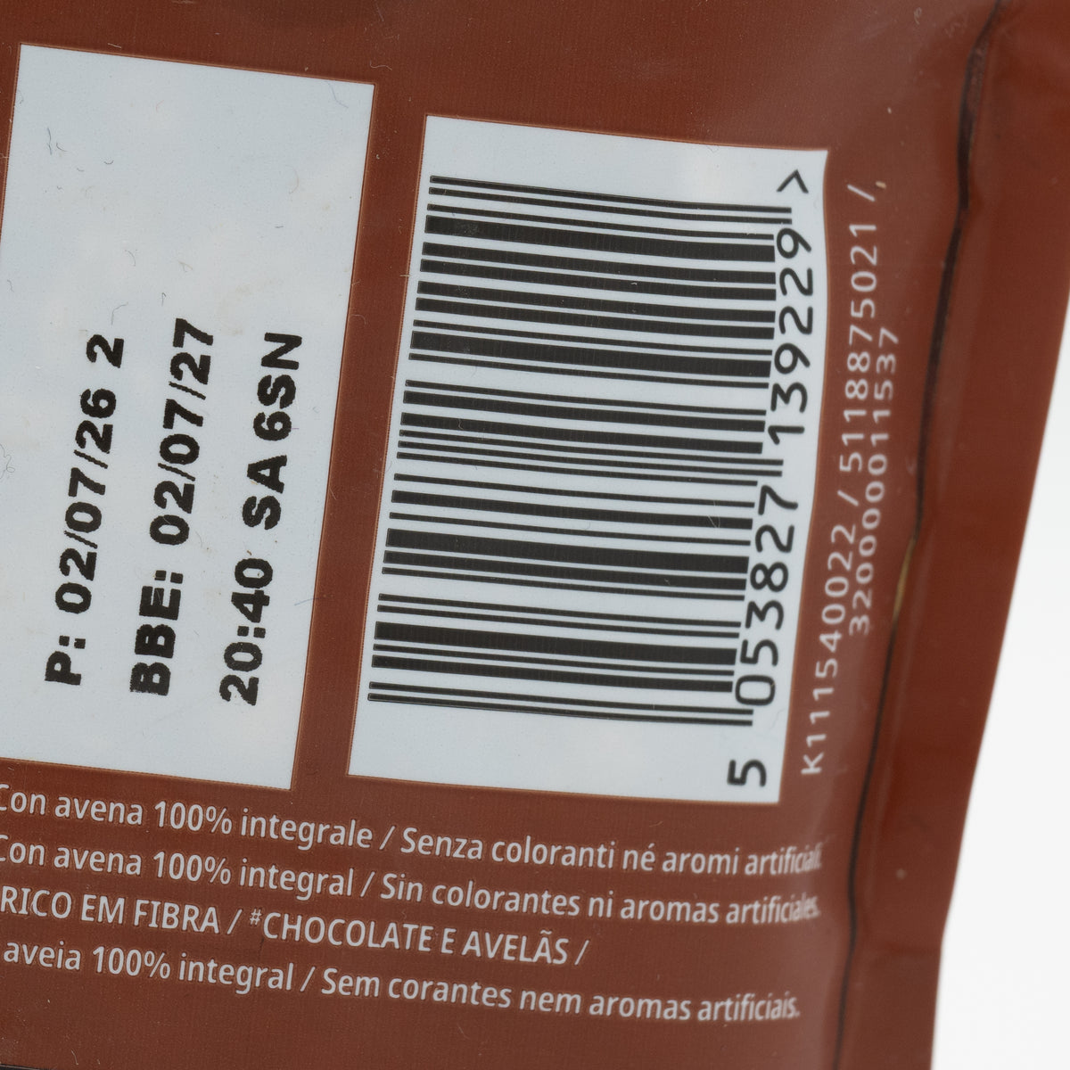 Granola Kellogg’s Extra cu ciocolată și alune de pădure, 375 g